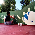chica-pintando